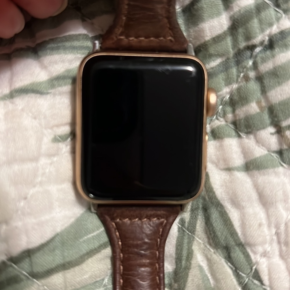 Apple Watch Series 3. Rose gold